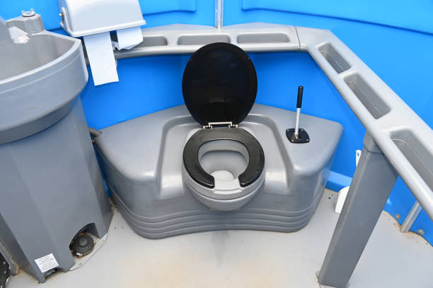 Best Sanitation services for porta potties  in Acushnet Center, MA